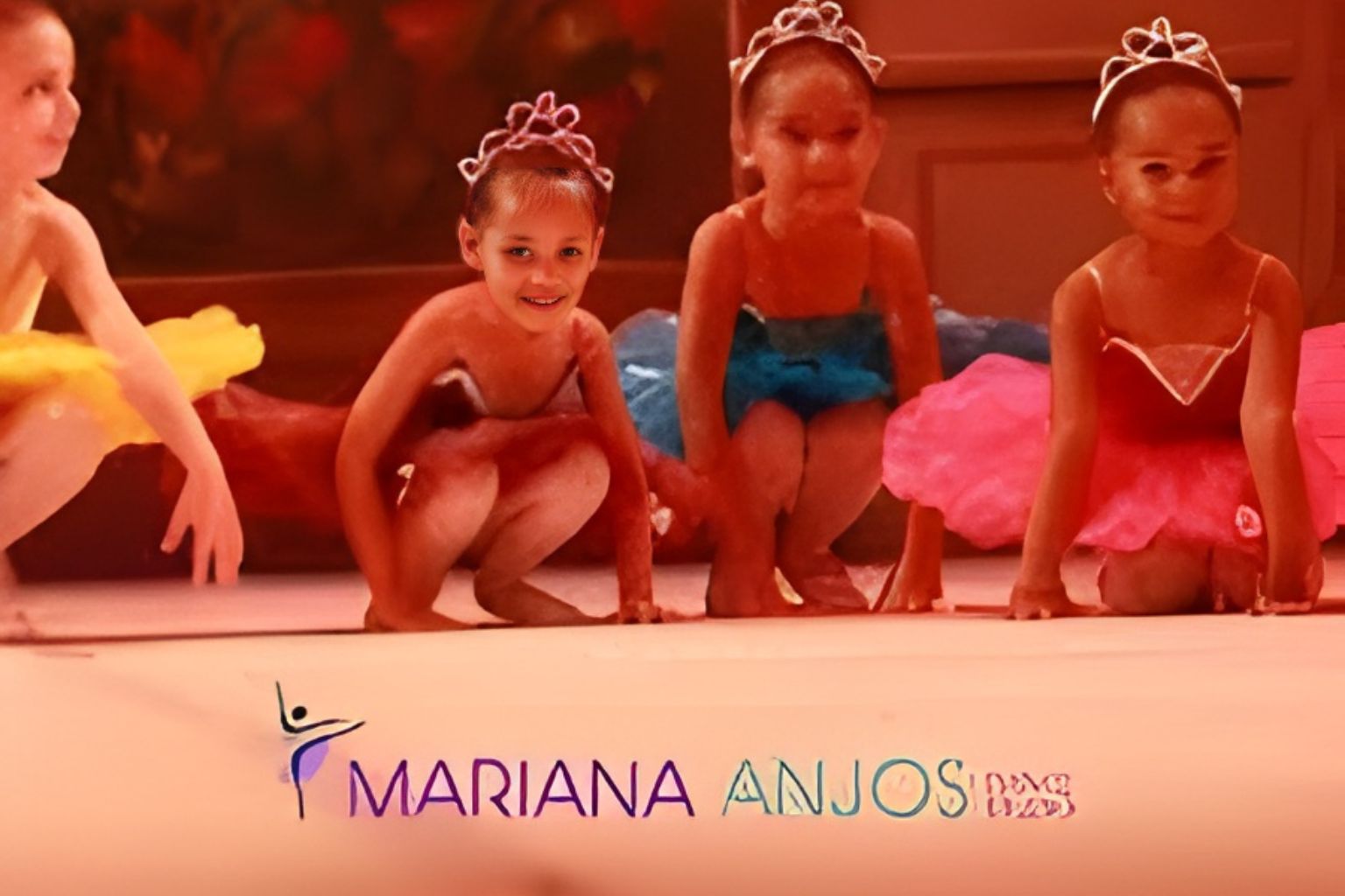 Arte de divulgação de Mariana Anjos Dance Studio