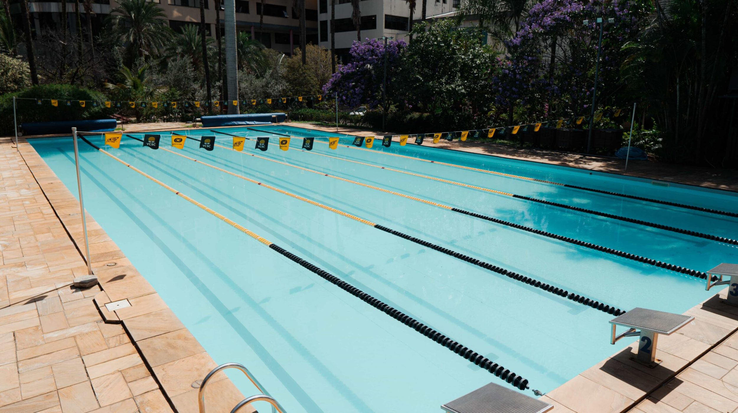 Piscina semiolímpica